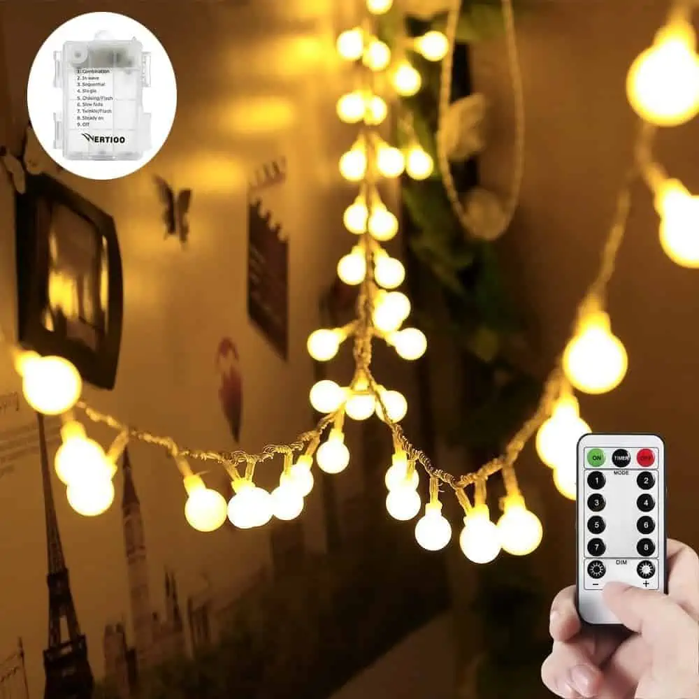 WERTIOO 33ft 100 LEDs Battery Operated Christmas Lights