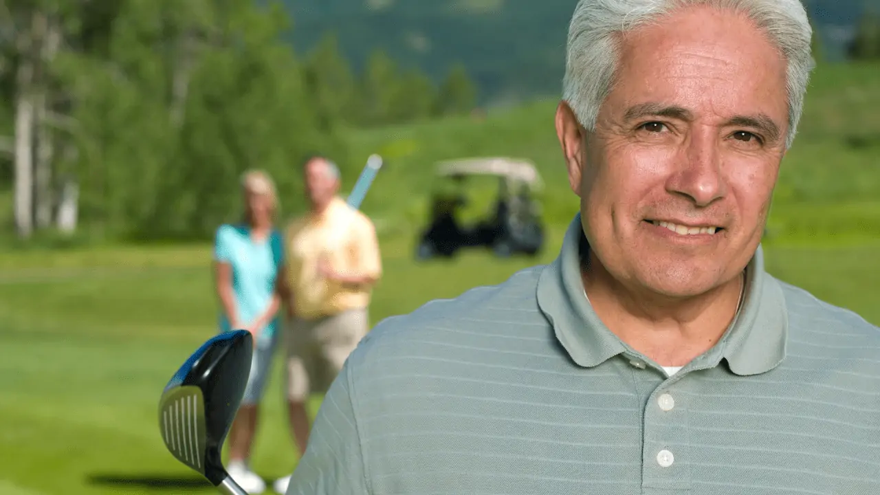 tips for senior golfers, gentleman playing golf