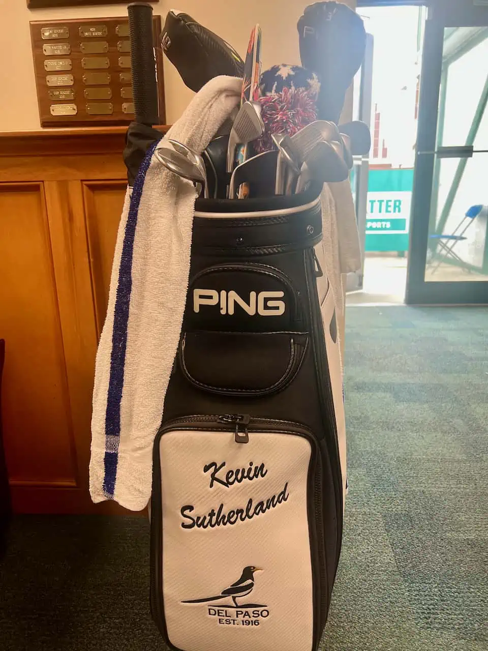 Kevin Sutherland WITB - Complete Golf Bag photo