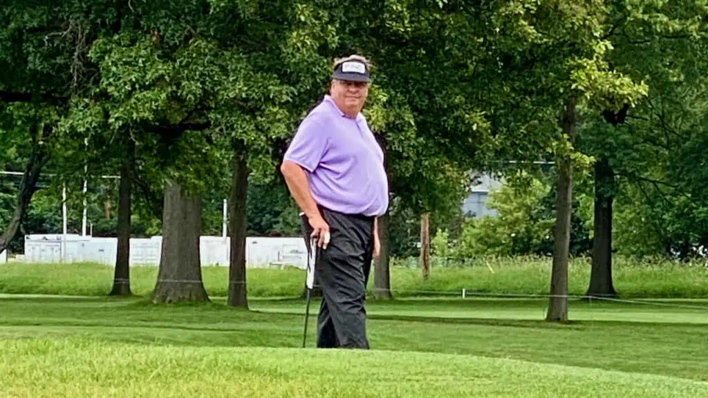 Tim Herron one of the golfers who smokes is shown in 2023 on the En-Joie Golf Course in NY