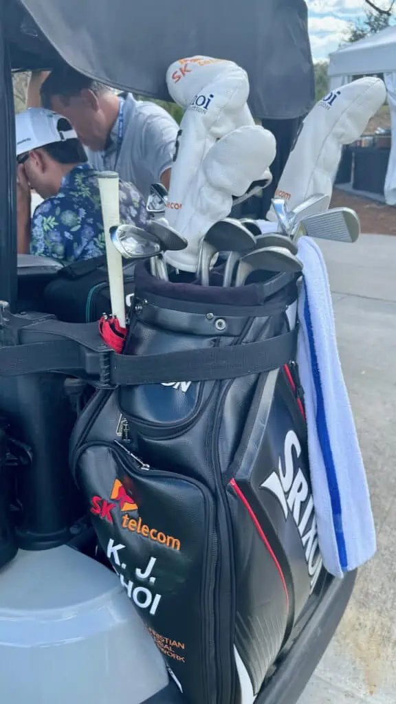 K.J. Choi WITB photo taken by Senior Golf Source of his black colored bag with white lettering.